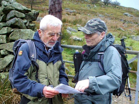 3.Llanberis Waterfall
21/12/17. Just double checking the route. Photo: Dafydd Williams.
Keywords: Dec17 Thursday Tecwyn Williams