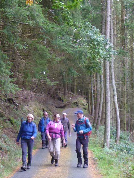 6.Round Llyn Tegid/Bala
8/10/17.  We have nearly completed our mile long straight descent to Glyn Gower where we will have lunch alongside Afon Glyn.
Keywords: Oct17 Sunday Heather Stanton