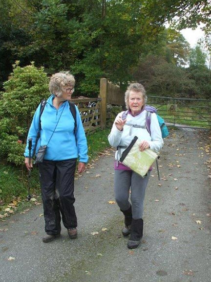 7.Round Llyn Tegid/Bala
8/10/17.  Meanwhile the B walkers.. Photo: Dafydd Williams.
Keywords: Oct17 Sunday Dafydd Williams