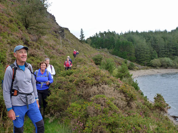 7. Afon Dwyryd. A walk.
7/10/18. On the path alongside Llyn Tecwyn Uchaf (Resevoir) before we descend the pyloned valley to Trem-y-Garth and Pont Briwet.
Keywords: Oct18 Sunday Hugh Evans