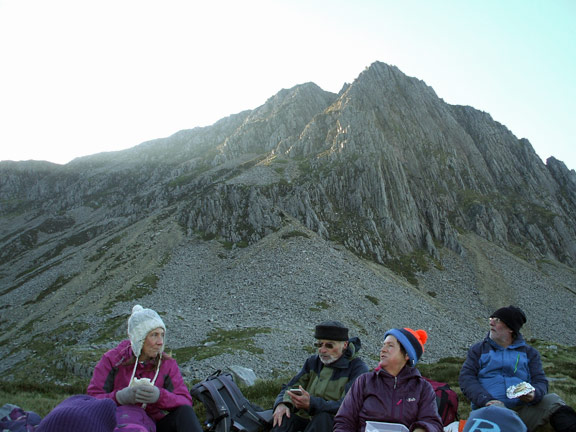 4.Cadair Idris foothills
18/11/18. Lunch time. Fantastic views in front and behind. Photo: Dafydd Williams.
Keywords: Nov18 Sunday Nick White