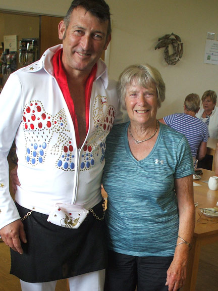 6.Precipice walk - Llyn Cynwch
16/8/18. Elvis has not been allowed to leave the building. Photo: Dafydd Williams.
Keywords: Aug18 Thursday Nick White