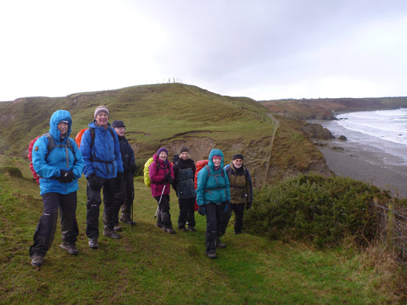6.Porthor to Porth Gwylan
15/12/19. A brief stop half way along Traeth Penllech, near Berthaur.
Keywords: Dec19 Sunday Mary Evans