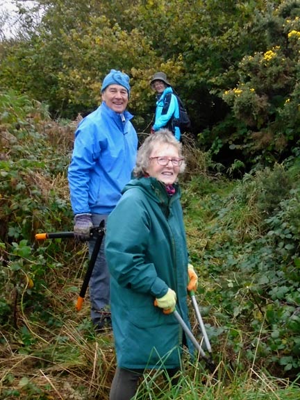 1.Tim Taclo Dwyfor Volunteer Workday 5.11.19.
5/11/19. A footpath workday was carried out on Clynnog FP#26 , bridleway. Photo: Dafydd Williams.
Keywords: Pathforce