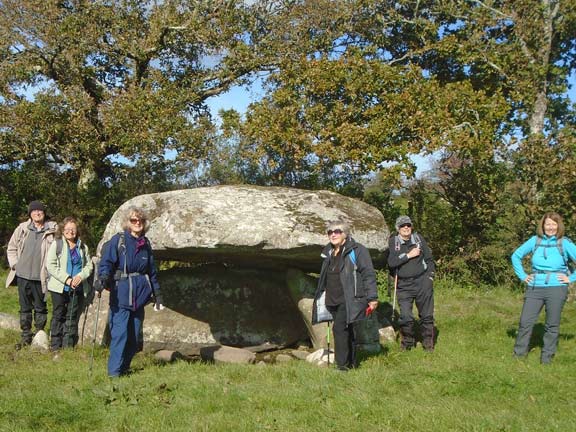 2.Criccieth - Rhoslan
27/9/20. At the Rhoslan gromlech.  A megalithic according to the dictionary. Photo: Dafydd Williams.
Keywords: Sep90 Sunday Dafydd Williams