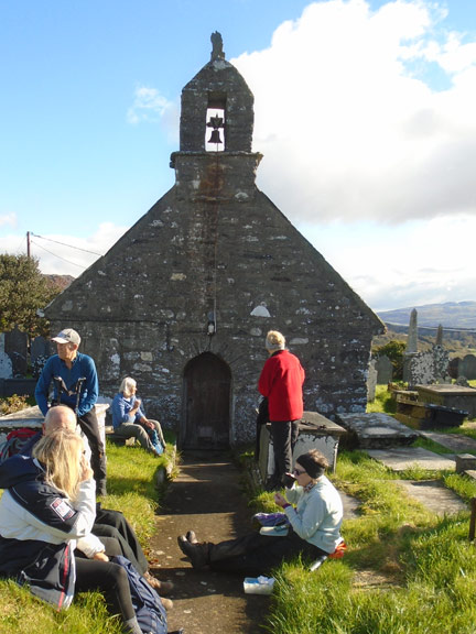 3.Criccieth -Black Rock-Pentrefelin
11/10/20. Morning break at Sant Mihangel, Treflys. Photo: Dafydd Williams.
Keywords: Oct20 Sunday Dafydd Williams