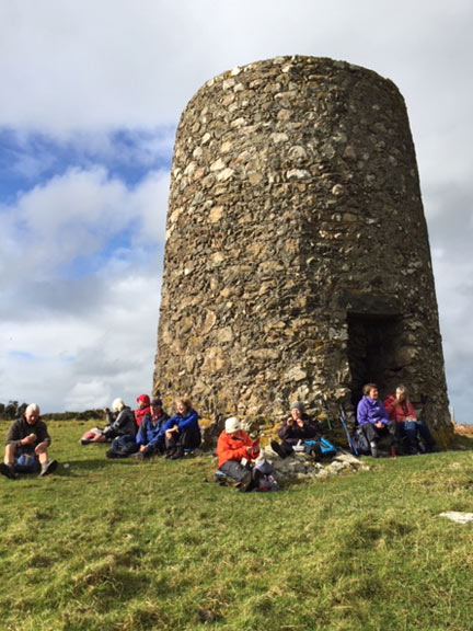 1.Mynytho circular
22/10/20.  Lunch at Foel Felin/Fawr (jampot). Photo: Noel Davey.
Keywords: Oct20 Thursday Megan Mentzoni