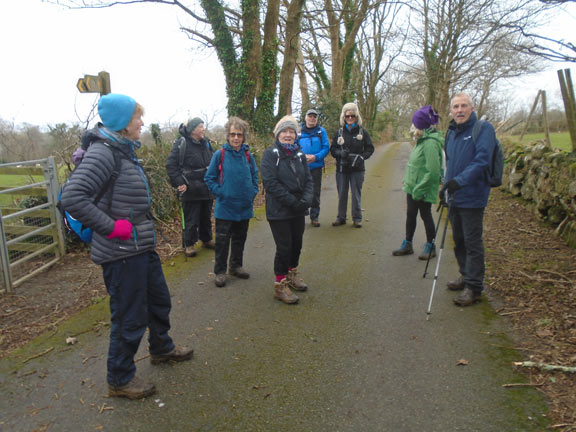 2.Criccieth - Pentrefelin
16/12/21. A brief stop during the walk. Photo: Dafydd Williams.
Keywords: Dec21 Thursday Dafydd Williams