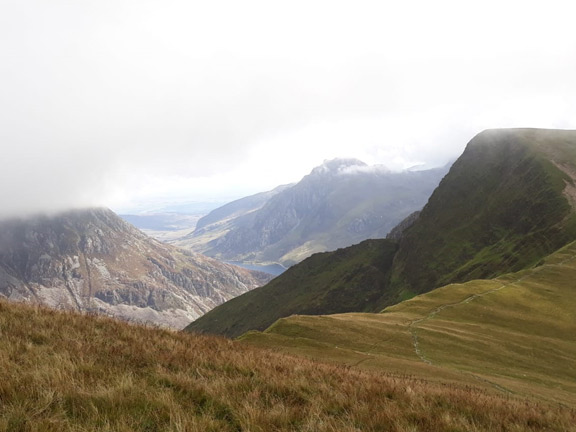 4.Pedol Marchlyn Horseshoe
19/9/21. Just above Bwlch Brecan looking over to Llyn Ogwen with Foel Goch on the right and Tryfan, right of centre in the background. Photo: Eryl Thomas.
Keywords: Sep21 Sunday Noel Davey