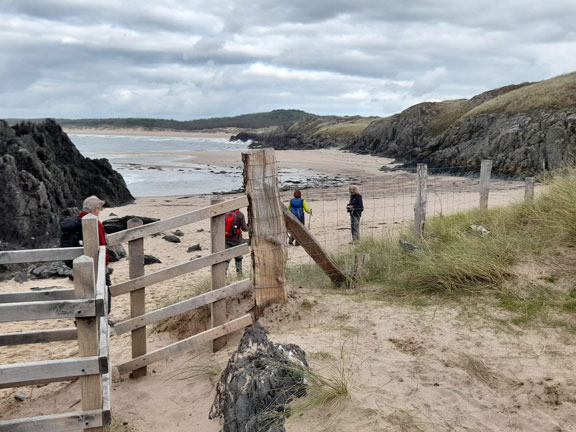 5.Newborough Forest and Llanddwyn
14/10/21. Llanddwyn. Photo: Judith Thomas.
Keywords: Oct21 Thursday Jean Norton Annie Andrew