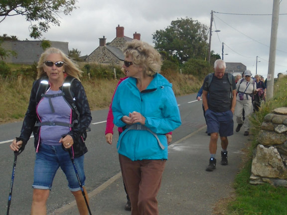 5.Lil's Memorial Walk - Mynytho
23/9/21. Photo: Dafydd Williams.
Keywords: Sep21 Thursday Annie Michael Jean Norton