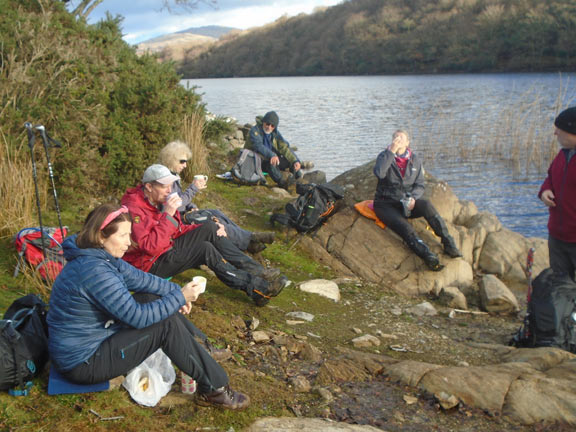 3.Foel Offrwn & Precipice walk
21/11/21. Coffee/tea break on the shores of Llyn Cynwch. Photo: Dafydd Williams.
Keywords: Nov21 Sunday Noel Davey