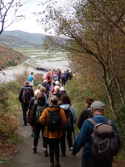 6.Amgylch Penrhyndeudraeth Circular
27/10/22.  Leaving the lunch site and making our way downwards and SW . Afon Dwyryd and Pont Briwet in the background.
Keywords: Oct22 Thursday Tecwyn Williams