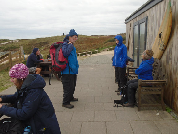 6.Trearddur Bay - Pontrhydybont
9/10/22. Lunch taken outside a closed café on the western side of Porth Llydan. Photo: Dafydd Williams.
Keywords: Oct22 Sunday Gwynfor Jones