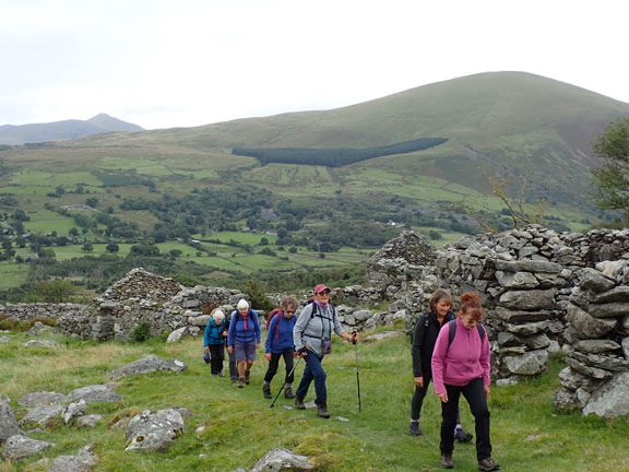 2.Waunfawr
18/09/22. about half way up Moel Smytho from Waunfawr.
Keywords: Sep22 Sunday Kath Spencer