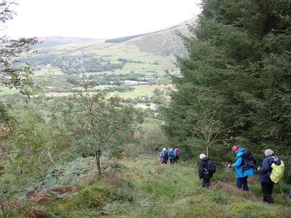 3.Waunfawr
18/09/22. On our way down from Moel Smytho towards Betws Garmon with Cefn Du in thew background.
Keywords: Sep22 Sunday Kath Spencer