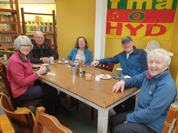6.Harlech-Llanfair-isaf circular
23/3/23. Y Garreg - Shop, Café & Bakery at  Garreg Llanfrothen. Ideal for the post walk analysis. 
Keywords: Mar23 Thursday Hugh Evans