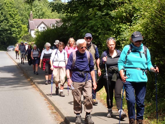 8.Llanbedrog - Wern Fawr
6/6/24. Onto the road. along a few hundred yards and then up a narrow path to Mynydd Tir-y-cwmwd, and lunch.
Keywords: Jun24 Thursday Christine Evans