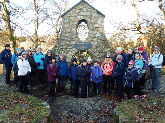 7.Llanystumdwy Circular
18/1/24. A quick line up at Lloyd George's grave at Llanystumdwy. The gentlemen just checked that the large stone over the grave was still in place, before allowing the lady members of the group to pose with their backs to the grave.
Keywords: Jan24 Thursday Dafydd Williams