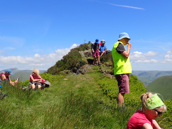 4.Maesglase, Maen Du & Craig Rhiw-erch
2/6/24. Our lunch stop at Craig Maesglase high above the end of Nant Maesglase and close to the top of several waterfalls.
Keywords: Jun24 Sunday Adrian Thomas