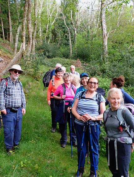 9.Talsarnau Circuit
5/5/24.  At he southern end of Black Wood close to Pont y Glyn. Rhian took over the  walk leadership.
Keywords: May24 Sunday Gwynfor Jones