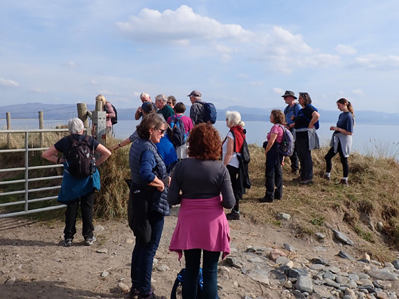 6.AGM + Criccieth Circular
20/1/25. Onto the Wales Coast Path close to Ynysgain Fawr Farm. Then back to Criccieth to (about a mile away) for ice cream or café visit.
Keywords: Mar25 Thursday Dafydd Williams