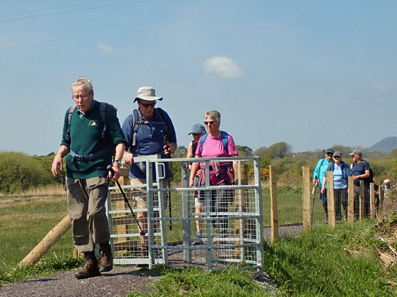 6. Carreg y Defaid - Rhydyclafdy
24/4/25. The end of a recently improved footpath from the Pwllheli- Llanbedrog main road near Tan-y-fron to the Wales Coast Path east of our starting point.
Keywords: Apr25 Thursday Christine Evans