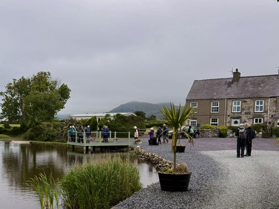 3. Nefyn - Duck Pond
21/5/26. The Duck Pond  close to the Wales Coast Path and just off Lôn Penrallt, made an ideal venue for lunch. Photo: Judith Thomas.
Keywords: May26 Thursday Miriam Heald