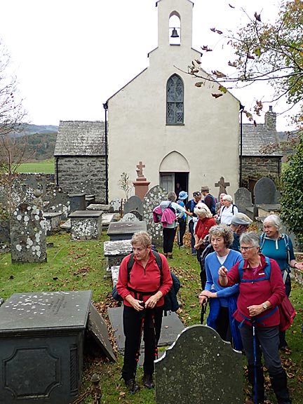 4.Criccieth - Pentefelin
24/10/24. The Church of Ynys Cynhaearn, close to Llyn Ystumllyn. There buried are Dafydd y Garreg Wen and the John Ystumllyn
Keywords: Oct24 Thursday Kath Spencer