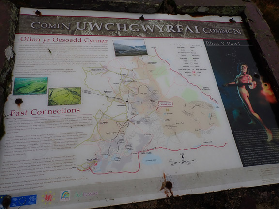 6. Talysarn-Mynydd Cilgwyn - Moel Tryfan.
15/12/24. The visitor information display.
Keywords: Talysarn-Mynydd Cilgwyn - Moel Tryfan.