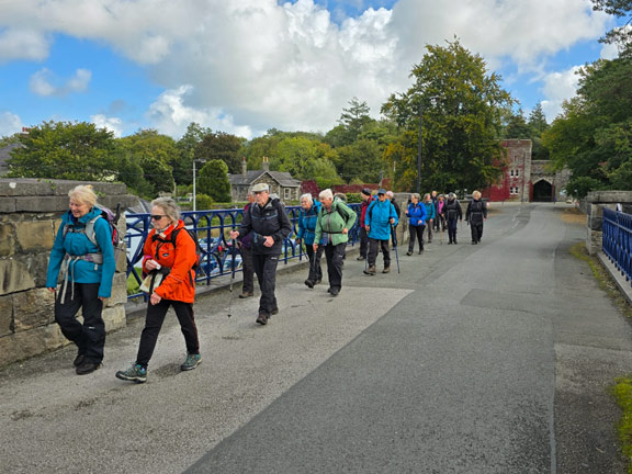 3. Aber-Ogwen
11/09/25. Crossing the bridge over Afon Cegin at Porth Penrhyn with a panad break coming up. The Porth also has a brilliant fresh fish shop.
Keywords: Sep25 Thursday Kath Spencer