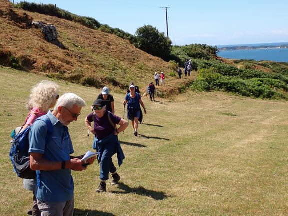 5. Nefyn - Pistyll
30/07/26. Emerging from a narrow path to cross a narrow lane which leads into the centre of Pistyll to completed the outward leg of the walk at St Beuno's Church in time for lunch.
Keywords: Jul26 Thursday Gwynfor Jones