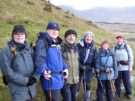 1.Rhyd Ddu
Snowdon was too icy so we turned west and then south west from Rhyd Ddu to round Y Gyrn and back to the main road before returning northwards. A fine body of walkers trying to walk off the Christmas cheer.
Keywords: Dec09 Sunday Tecwyn