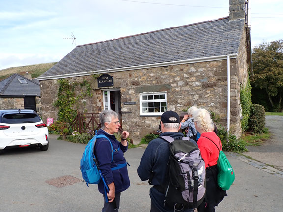 5. Sarn Bach - Llangian - Abersoch circular
24/9/26. A brief wait in Llangian as we waited for some members to top up their supplies at the Siop Llangian.
Keywords: Sep26 Thursday Jane Logan